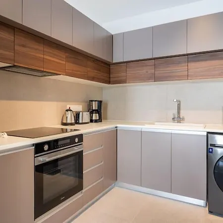 Hazel - 2-bedroom In Apartman *