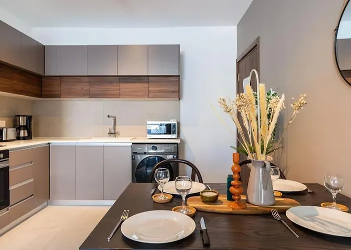 Appartamento Hazel - 2-bedroom In *