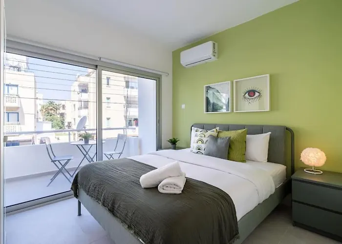 Hazel - 2-bedroom In