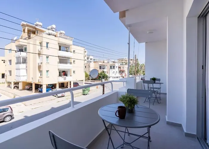 Hazel - 2-bedroom In Appartamento