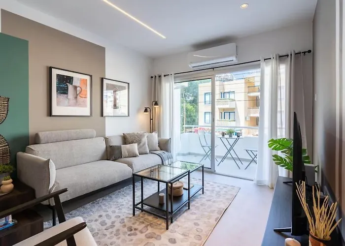 Hazel - 2-bedroom In * Larnaca