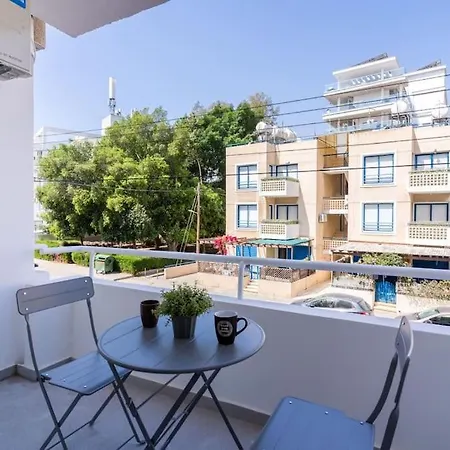 Апартаменти Hazel - 2-bedroom In